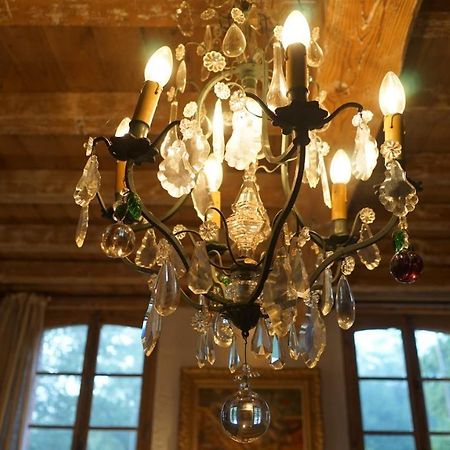 Les Hotes Des Guillemets Laglorieuse Kültér fotó